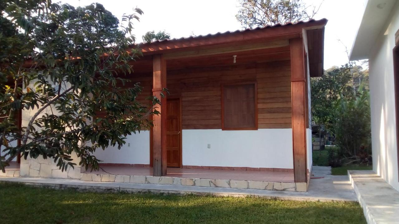 Ciudad De Las Rocas La Fortuna Gallo Giro Exterior foto